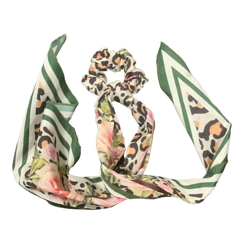 Decorative Hair Tie Scrunchie, NWOT